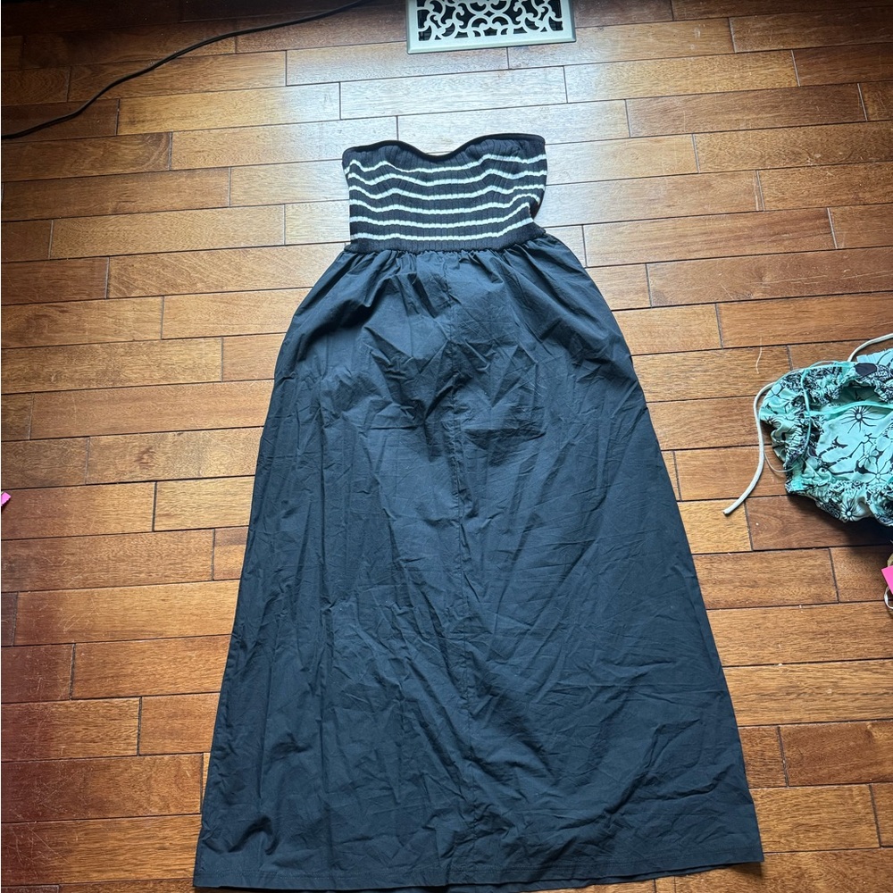Universal Thread Black and White Striped Top